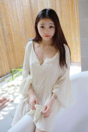 白嫩美女hd高清在线看_迅雷手机免费观看